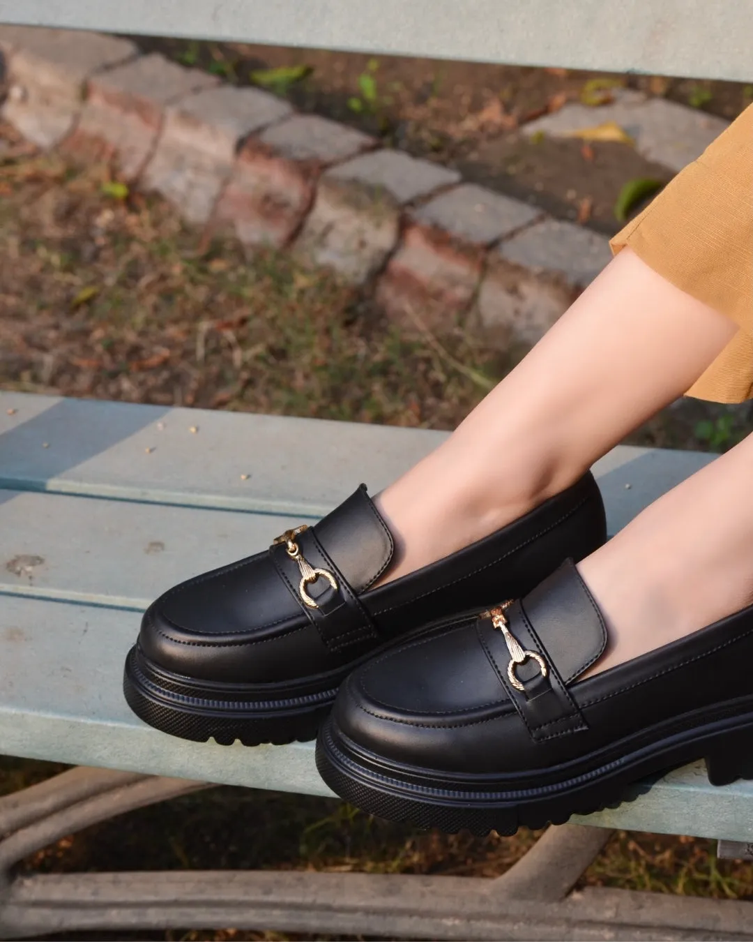 Chunky Loafers - Black