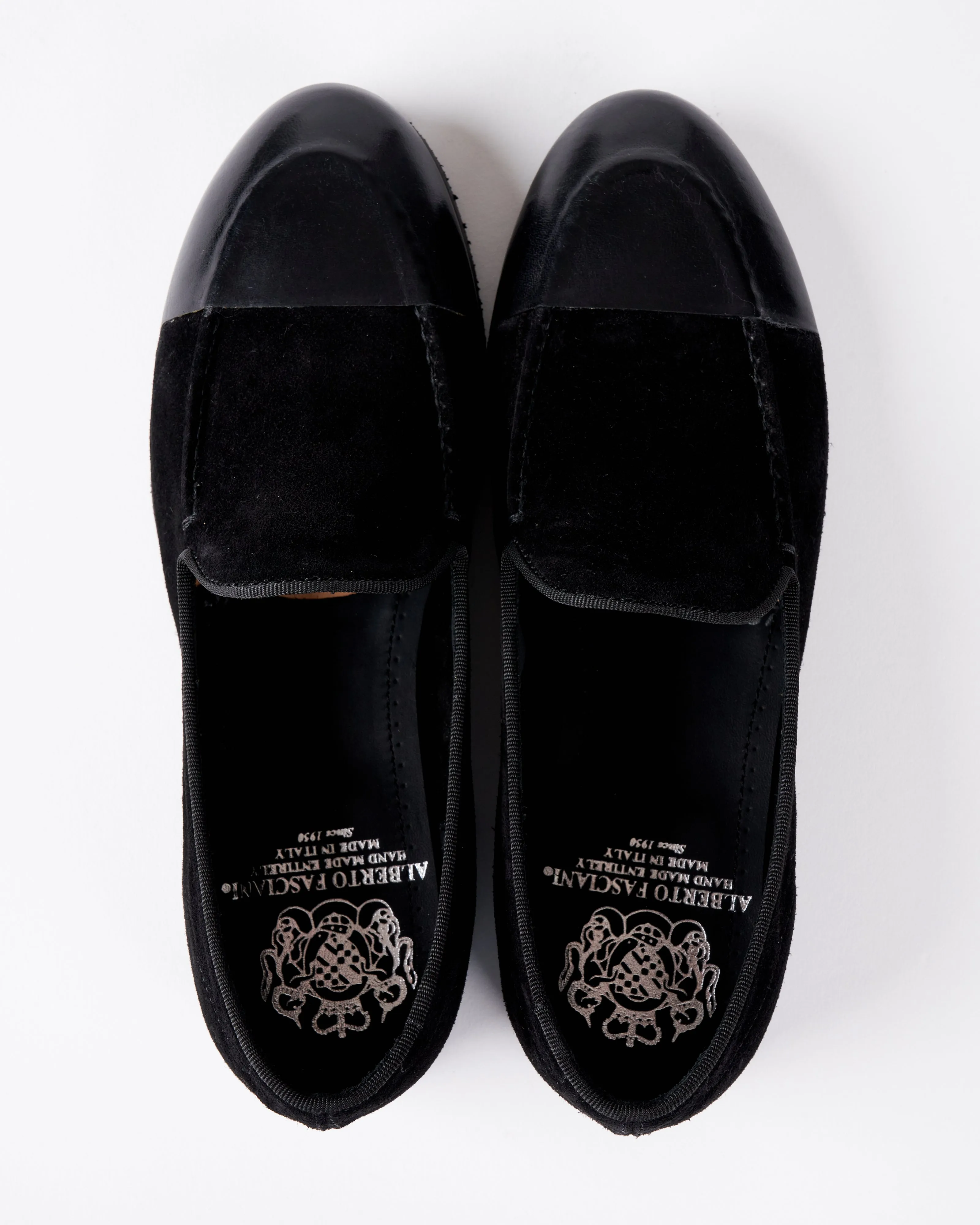 suede black/leather black dip/rubber sole loafer